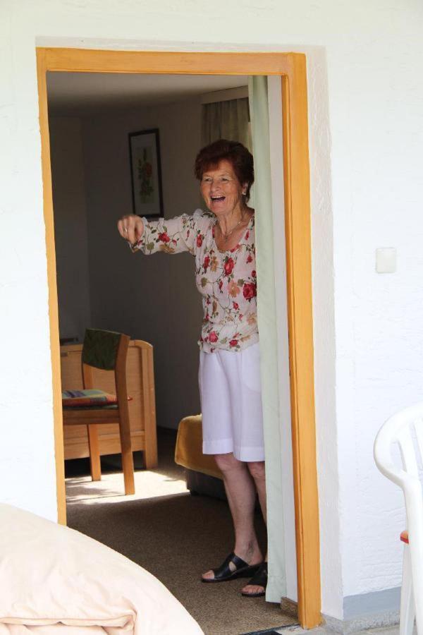 האוצנברג Pension Maria מראה חיצוני תמונה